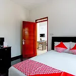 OYO 3029 Diamond Cisitu Residence Syariah