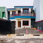 OYO 3029 Diamond Cisitu Residence Syariah