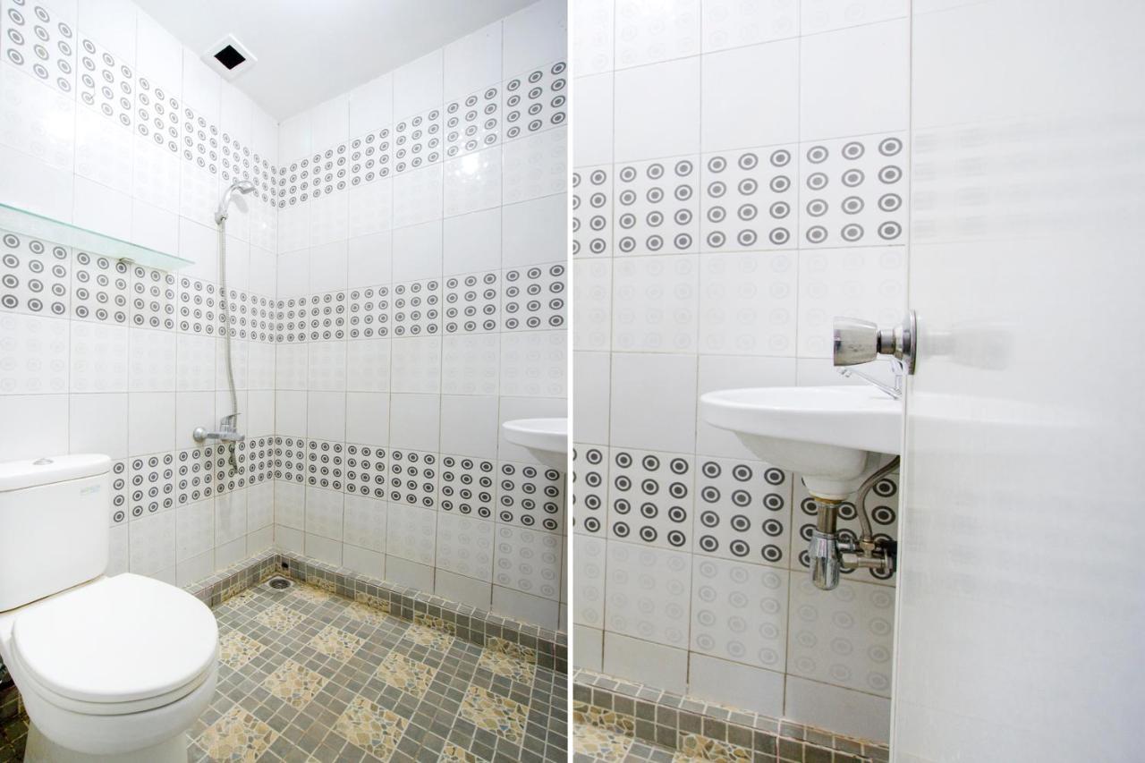 Oyo 3029 Diamond Cisitu Syariah 2* Bandung