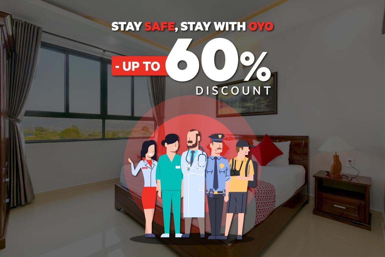 Oyo 3029 Diamond Cisitu Syariah 2*
